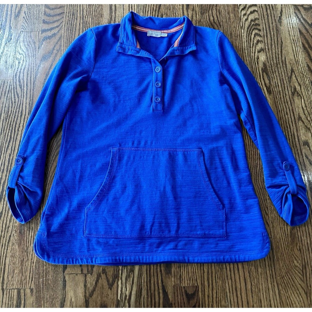 T By Talbots Top Womens Small Petite Blue Pullover Shirt UPF‎ 50 Roll Tab Pocket